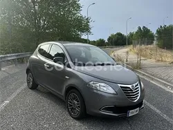 Gris / plata Usado 2012 Lancia Ypsilon Silver Utilitario | 4000 € (Un poco caro)
