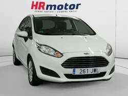 Blanco Usado 2017 Ford Fiesta Trend Utilitario | 9619 € (Precio justo)