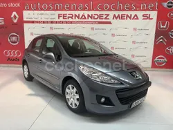 Gris / plata Usado 2011 Peugeot 207 Active Berlina | 4900 € (Precio justo)