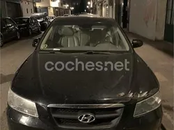 Negro Usado 2007 Hyundai Sonata Comfort Berlina | 3600 € (Precio justo)