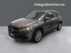 Gris Usado 2020 Mercedes GLA180 Business SUV | 25.490 €