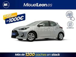 Gris Usado 2022 Toyota Yaris Hybrid Active Berlina | 16.485 € (Buen precio)