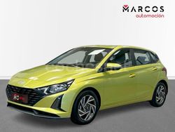 Amarillo (klass my19) Usado 2024 Hyundai i20 | 15.400 € (Precio justo)