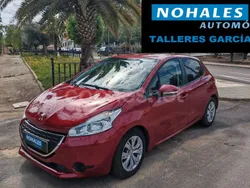 Granate Usado 2012 Peugeot 208 Active Utilitario | 8900 € (Un poco caro)