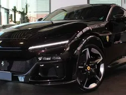 Negro Nuevo 2024 Ferrari Purosangue SUV | 859.900 €