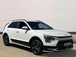 Usado 2024 Kia Niro SUV | 27.500 € (Caro)
