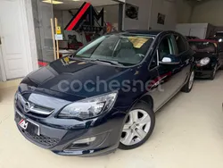 Verde Usado 2015 Opel Astra Selective Berlina | 10.900 € (Precio justo)