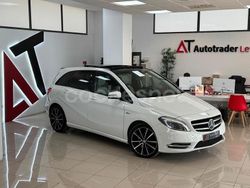 Blanco Usado 2012 Mercedes B180 Monovolumen | 13.999 € (Un poco caro)