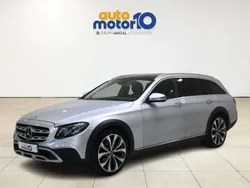 Plateado Usado 2017 Mercedes E220 Familiar | 32.900 €