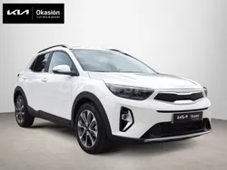 Blanco Usado 2024 Kia Stonic Style SUV | 22.490 € (Caro)
