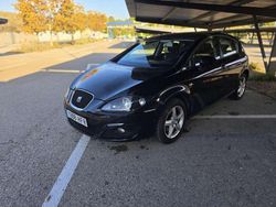 Negro Usado 2011 Seat Leon Reference Utilitario | 4999 € (Super precio)
