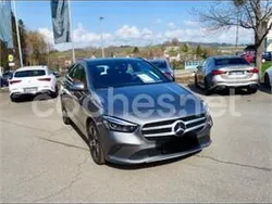 Gris / plata Usado 2020 Mercedes B220 Monovolumen | 28.950 € (Precio justo)