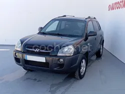 Negro Usado 2009 Hyundai Tucson Classic SUV | 7490 €