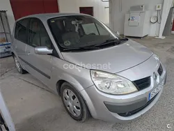 Gris / plata Usado 2007 Renault Scénic II Dynamique Monovolumen | 2000 € (Buen precio)