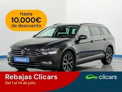 Gris Usado 2022 VW Passat Executive Familiar | 20.890 € (Precio justo)