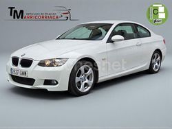 Blanco Usado 2009 BMW 320 Coupe | 7990 € (Buen precio)