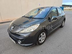 Gris / plata Usado 2008 Peugeot 207 Berlina | 4000 € (Precio justo)