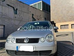 Gris / plata Usado 2003 VW Polo Highline Berlina | 2000 € (Super precio)