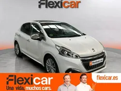 Blanco Usado 2017 Peugeot 208 Allure Utilitario | 9980 € (Precio justo)