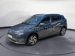 Gris / plata Usado 2024 Hyundai Bayon SUV | 19.900 € (Un poco caro)