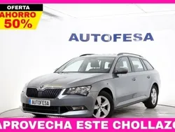 Usado 2019 Skoda Superb Familiar | 17.800 € (Buen precio)