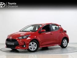 Rojo Usado 2024 Toyota Yaris Edition Berlina | 19.050 € (Precio justo)