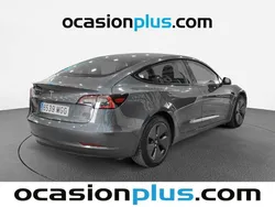 Gris Usado 2023 Tesla Model 3 Standard Range Berlina | 33.182 € (Precio justo)