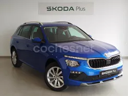 Azul Nuevo 2025 Skoda Kamiq Selection SUV | 23.800 € (Precio justo)