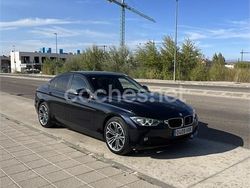 Azul Usado 2014 BMW 318 Comfort Edition Berlina | 13.000 €