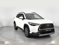 Blanco Usado 2023 Toyota Corolla Cross Style SUV | 32.000 €