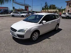 Blanco Usado 2006 Ford Focus Trend Familiar | 8990 €