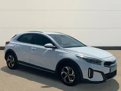 Blanco Usado 2023 Kia XCeed SUV | 18.500 € (Caro)