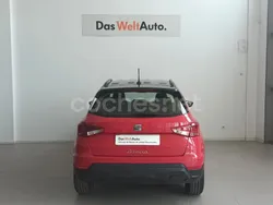 Granate Usado 2024 Seat Arona Style SUV | 19.450 € (Precio justo)