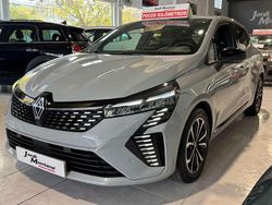 Gris Usado 2024 Renault Clio V Techno Utilitario | 17.890 € (Un poco caro)