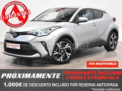 Gris / plata Usado 2024 Toyota C-HR Advance SUV | 25.890 € (Super precio)