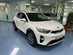 Blanco Usado 2018 Kia Stonic SUV | 11.800 € (Precio justo)