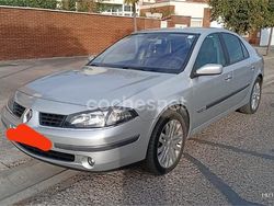 Gris / plata Usado 2008 Renault Laguna III Privilege Berlina | 3995 € (Buen precio)