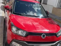 Rojo Usado 2017 Ssangyong XLV SUV | 11.000 €