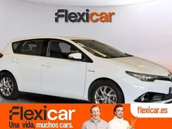 Blanco Usado 2016 Toyota Auris Hybrid Business Edition Berlina | 13.790 € (Precio justo)