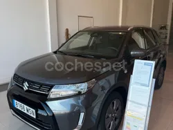 Gris / plata Nuevo 2024 Suzuki Vitara SUV | 25.900 €