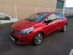 Rojo Usado 2016 Renault Clio IV Expression Utilitario | 11.000 € (Precio justo)