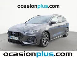 Gris Usado 2023 Ford Focus ST-Line Familiar | 17.991 € (Precio justo)