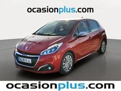 Rojo Usado 2018 Peugeot 208 Allure Utilitario | 9000 € (Precio justo)