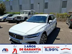 Blanco Usado 2021 Volvo V60 Inscription Familiar | 27.600 € (Precio justo)