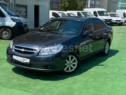 Gris / plata Usado 2009 Chevrolet Epica LT Berlina | 4200 € (Buen precio)
