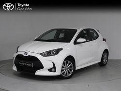 Blanco Usado 2023 Toyota Yaris Hybrid Active Berlina | 22.290 € (Precio justo)