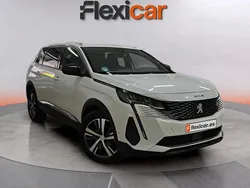 Blanco Usado 2023 Peugeot 5008 Allure Monovolumen | 21.190 € (Precio justo)