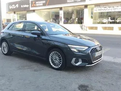 Gris Usado 2021 Audi A3 Sportback Advanced Utilitario | 20.990 € (Buen precio)