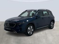 Azul Nuevo 2024 Mercedes EQB250 SUV | 40.400 € (Un poco caro)