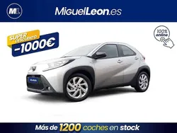 Gris Usado 2023 Toyota Aygo Play Utilitario | 11.985 € (Buen precio)
